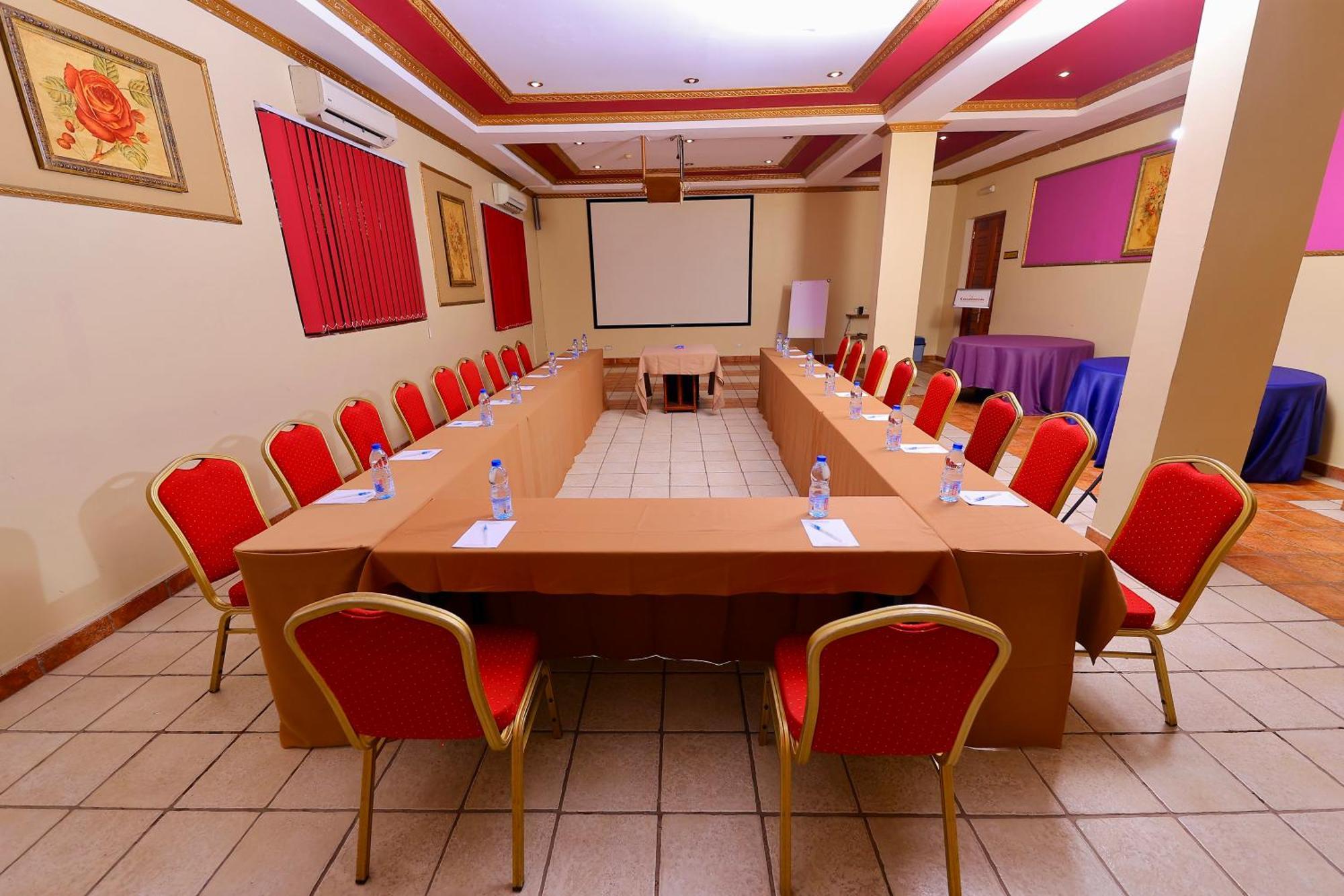 Colosseum Boutique & Hotel Daressalam